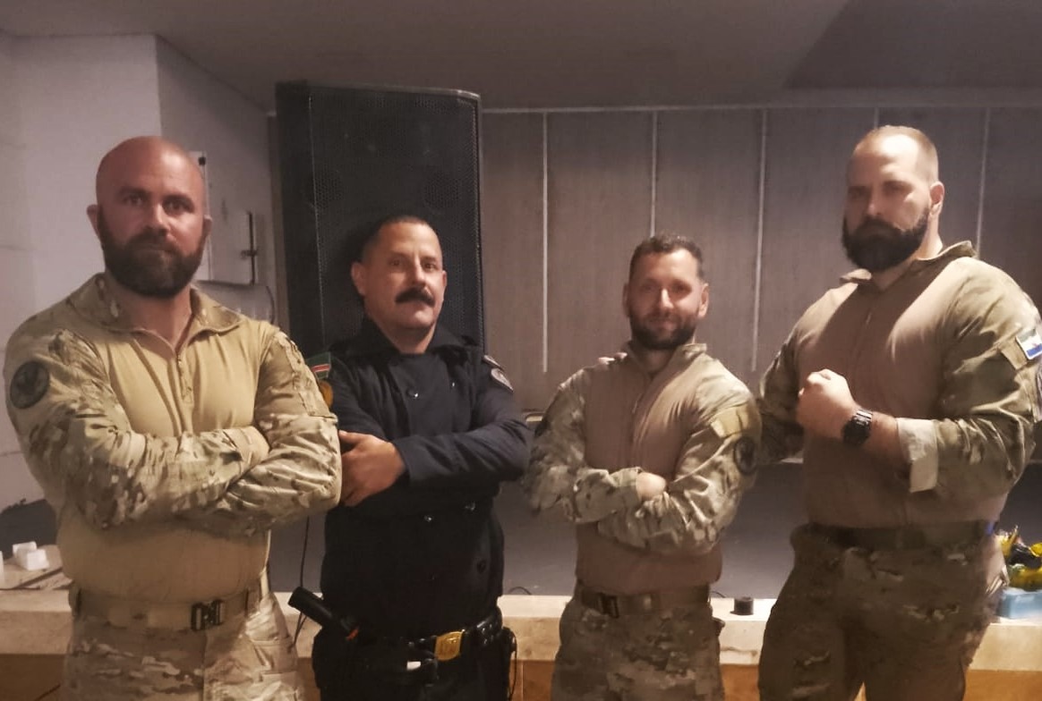 GUARDA CIVIL DE GUAÍRA PARTICIPA DE TREINAMENTO DA SWAT EM AVARÉ (SP)