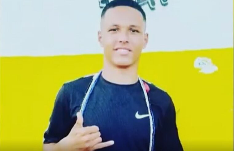 ACUSADO DE MATAR HOMEM A PAULADAS, EM IPUÃ, SE ENTREGA À POLÍCIA