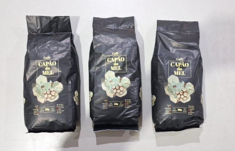 MULHER É PRESA ACUSADA DE FURTO DE PACOTES DE CAFÉ EM GUAÍRA