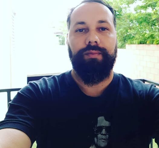 ENCONTRADO CORPO DE MOTORISTA DE CARRO QUE CAIU NO RIO GRANDE APÓS ACIDENTE ENVOLVENDO CARRETAS SOBRE A PONTE DA VOLTA GRANDE