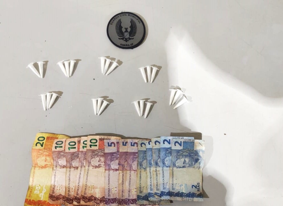 MENOR É APREENDIDO PELA GCM POR SUSPEITA DE ENVOLVIMENTO COM O TRÁFICO DE DROGAS EM GUAÍRA