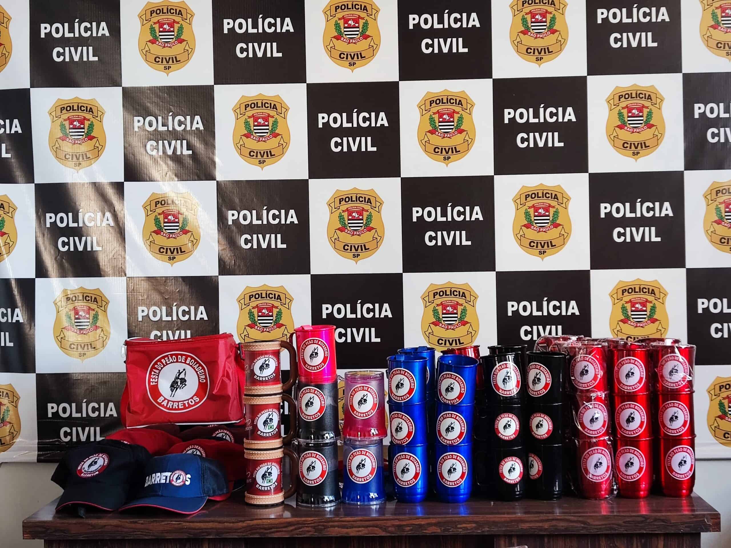 POLÍCIA CIVIL APREENDE CENTENAS DE PRODUTOS COM IMITAÇÃO DA MARCA DA FESTA DO PEÃO DE BARRETOS