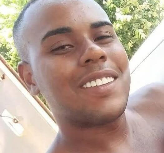 HOMEM É MORTO A FACADAS AO TENTAR AJUDAR MULHER QUE ERA AGREDIDA PELO MARIDO EM BEBEDOURO (SP)