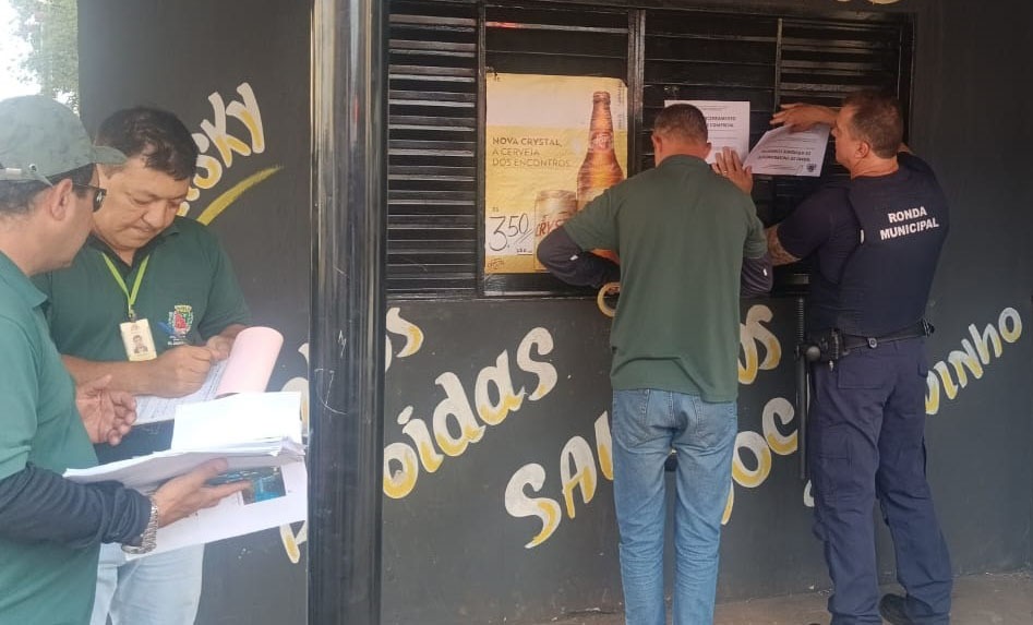 ESTABELECIMENTOS IRREGULARES SÃO NOVAMENTE AUTUADOS EM BARRETOS