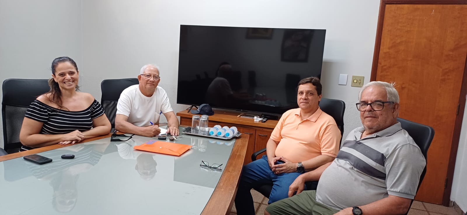 VEREADOR GUAIRENSE , CLARINO LOPES, DESTACA APOIO À CULTURA E PARCERIA COM DEPUTADA RENATA ABREU