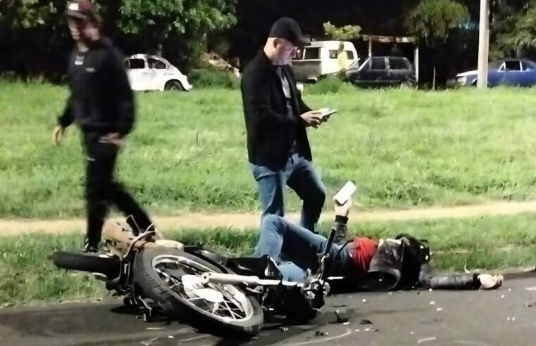 ACIDENTE ENTRE MOTO E VACA DEIXA MOTOCICLISTA FERIDO EM BARRETOS