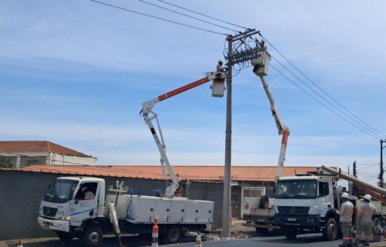 REGIÃO: ACIDENTES COM VEÍCULOS PROVOCARAM 602 INTERRUPÇÕES DE ENERGIA ATÉ AGOSTO, DIZ CPFL