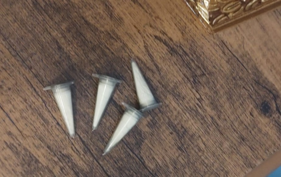 MENOR É APREENDIDO PELA PM EM GUAÍRA, SUSPEITO DE ENVOLVIMENTO COM O TRÁFICO DE DROGAS