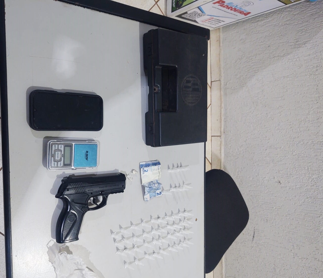 PM PRENDE SUSPEITO DE ENVOLVIMENTO COM O TRÁFICO EM GUAÍRA