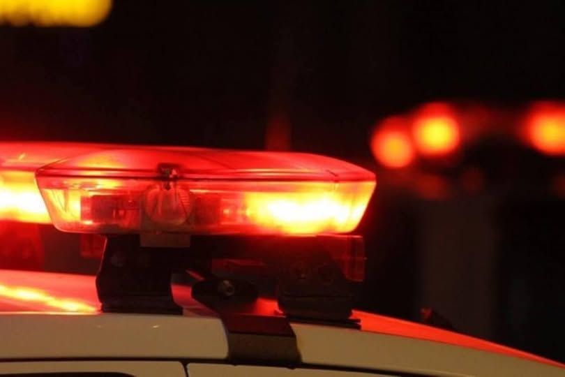 ADOLESCENTE É APREENDIDO ACUSADO DE DESACATO E MANOBRAS PERIGOSAS EM MIGUELÓPOLIS