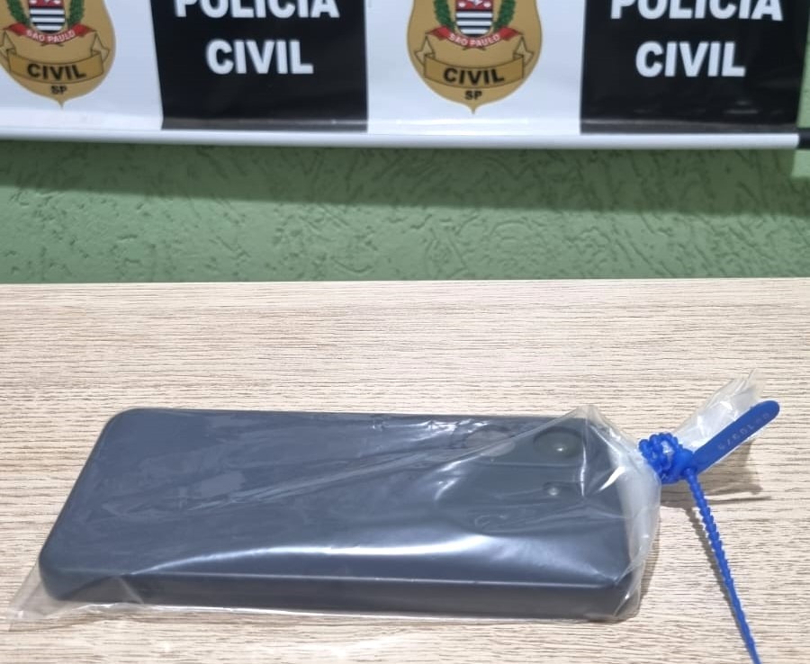 POLÍCIA CIVIL DE COLOMBIA INVESTIGASUPOSTA DIVULGAÇÃO DE PORNOGRAFIA PARA ADOLESCENTEES EM GRUPO DE WHATSAPP