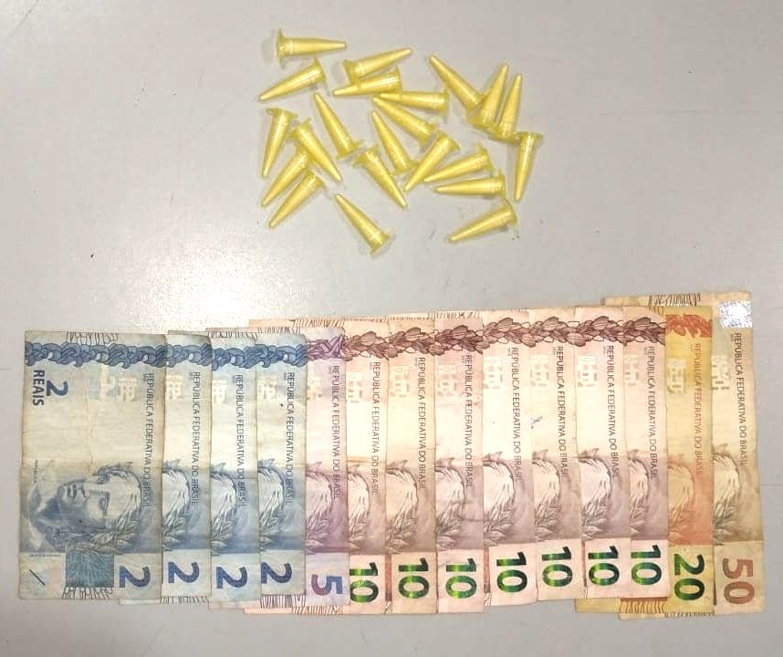 MENOR É APREENDIDO POR SUSPEITA DE ENVOLVIMENTO COM O TRÁFICO EM GUAÍRA