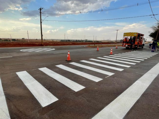NOVA REGRA DA PREFEITURA DE GUAÍRA PROIBE O TRÂNSITO DE CAMINHÕES NA AVENIDA LIONS CLUBE. CONFIRA AS RESTRIÇÕES