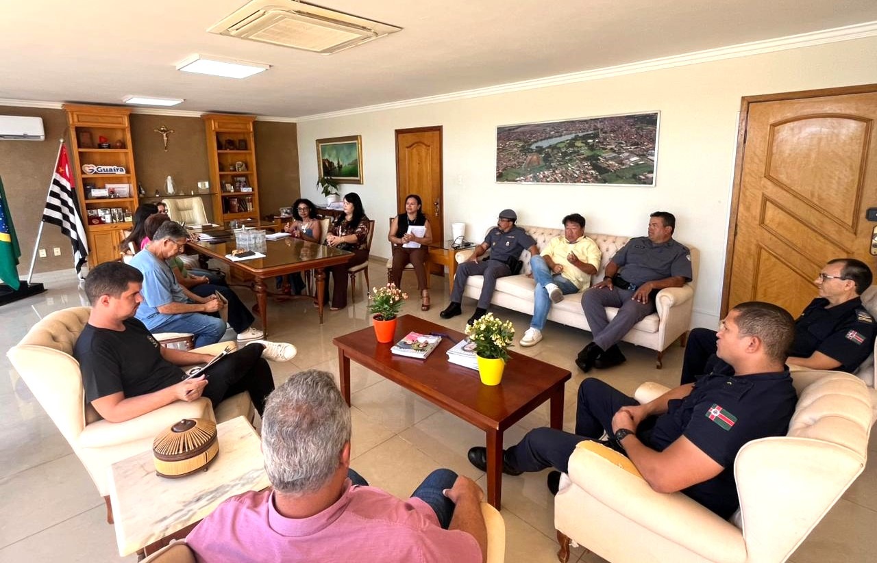 APÓS INCIDENTES DE VIOLÊNCIA, PREFEITURA, PM E GCM SE UNEM PARA IMPLANTAR A TOLERÂNCIA ZERO NA VENDA DE BEBIDAS PARA MENORES EM GUAÍRA