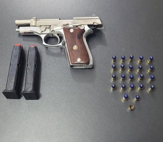 HOMEM É PRESO POR PORTE ILEGAL DE ARMA DE FOGO EM ESTRADA RURAL DE MIGUELÓPOLIS (SP)