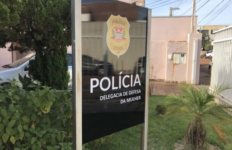 MÃE É PRESA ACUSADA DE DEIXAR FILHOS PEQUENOS ABANDONADOS EM APARTAMENTO EM BARRETOS