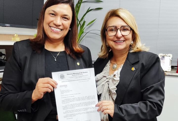 VEREADORA MARIA ADRIANA CONQUISTA R$ 100 MIL PARA APAE DE GUAÍRA  ATRAVÉS DA DEPUTADA FEDERAL MARIA ROSAS