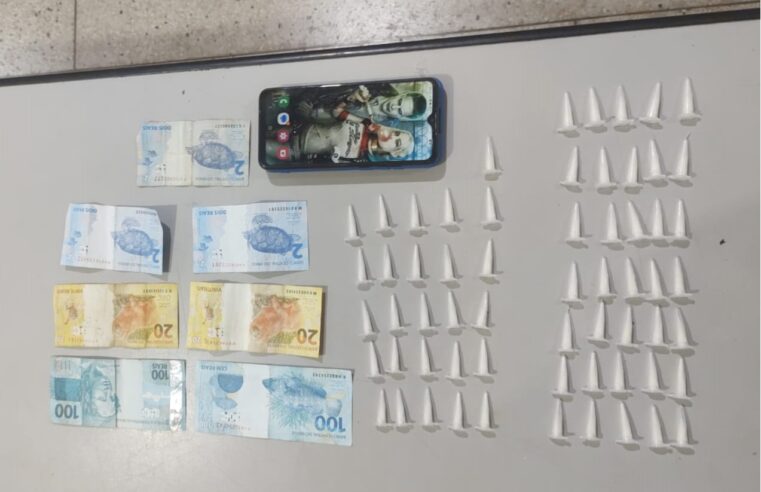 MULHER É PRESA, EM GUAÍRA, ACUSADA DE ENVOLVIMENTO COM O TRÁFICO DE DROGAS