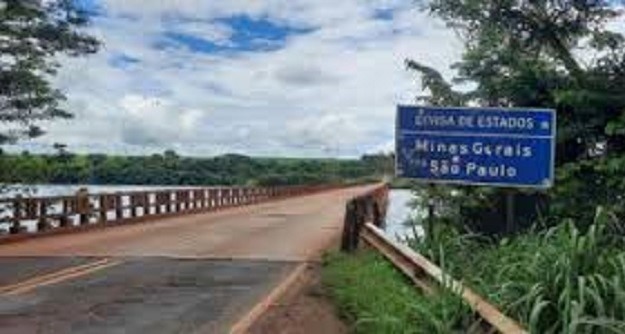 COM TÉRMINO DAS OBRAS, TRÁFEGO NA PONTE DA VOLTA GRANDE, ENTRE MIGUELÓPOLIS (SP) E CONCEIÇÃO DAS ALAGOAS (MG) É LIBERADO