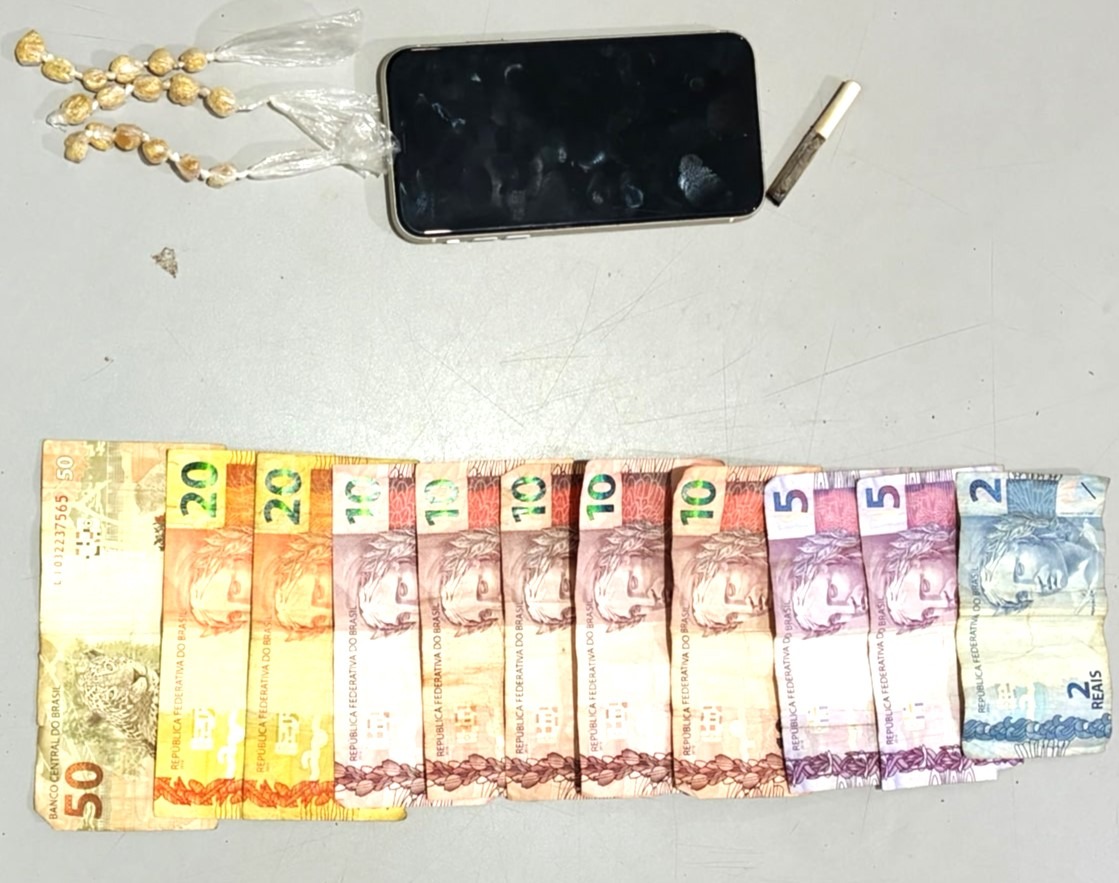 MENOR É APREENDIDO, EM GUAÍRA, POR SUSPEITA DE ENVOLVIMENTO COM O TRÁFICO DE DROGAS