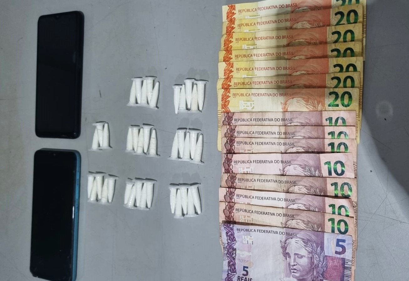 CASAL É DETIDO, EM GUAÍRA, POR SUSPEITA DE ENVOLVIMENTO COM O TRÁFICO DE DROGAS