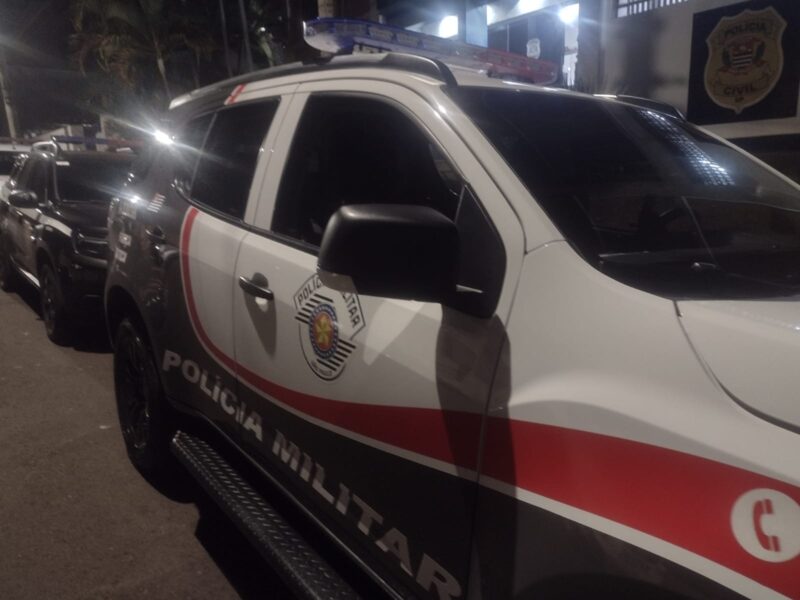 MULHER É PRESA ACUSADA DE FURTO EM SUPERMERCADO EM COLINA (SP)